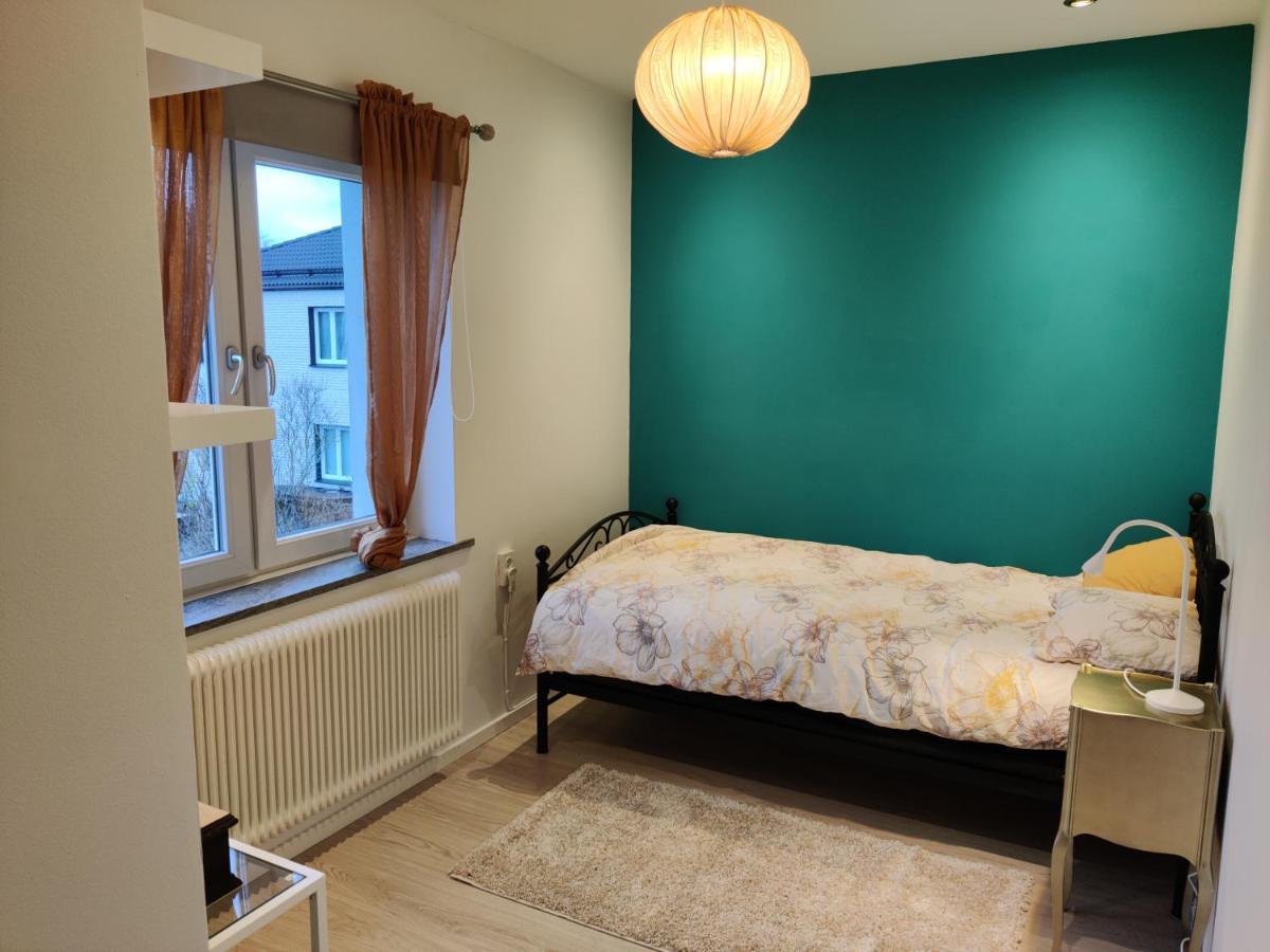 Luxury Villa 130 M2 Centrally Katrineholm Buitenkant foto